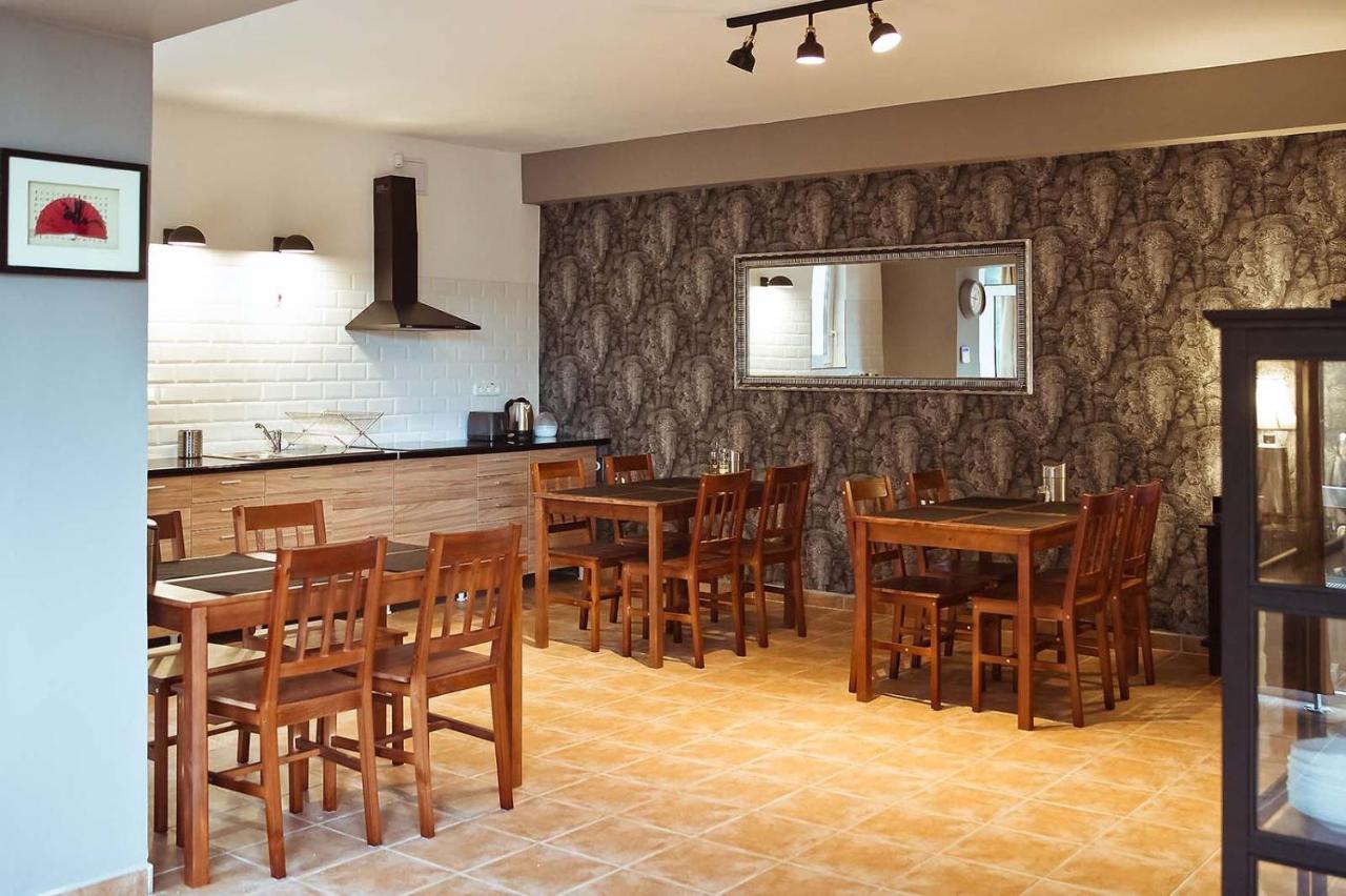 Koi Apartman Balatonalmádi Exterior foto